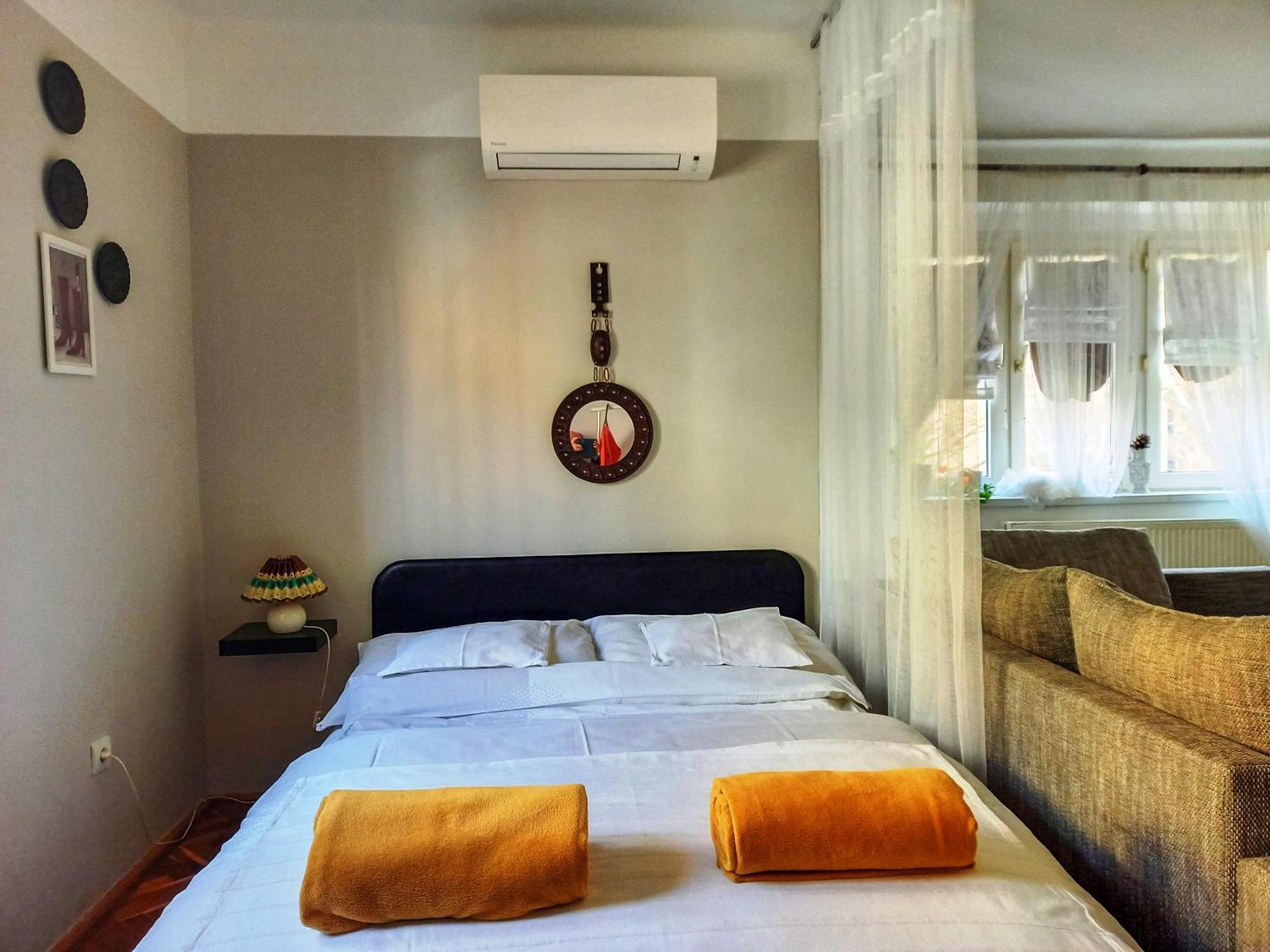 גיור Belvarosi Studio Apartman מראה חיצוני תמונה